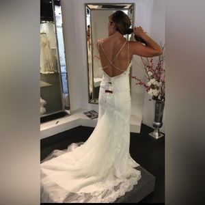 PRONOVIAS WEDDING DRESS
